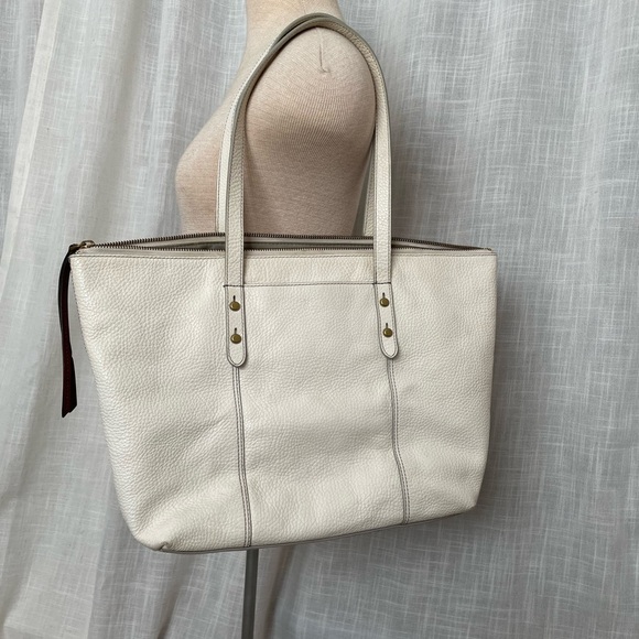 Fossil White Pebbled Leather Laptop Bag - Picture 2 of 7